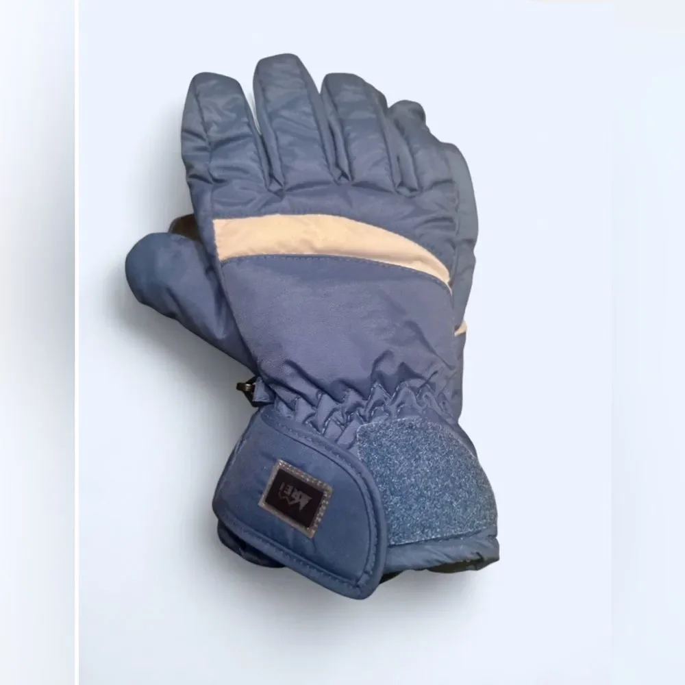 REI Boys Ski and Snow Gloves